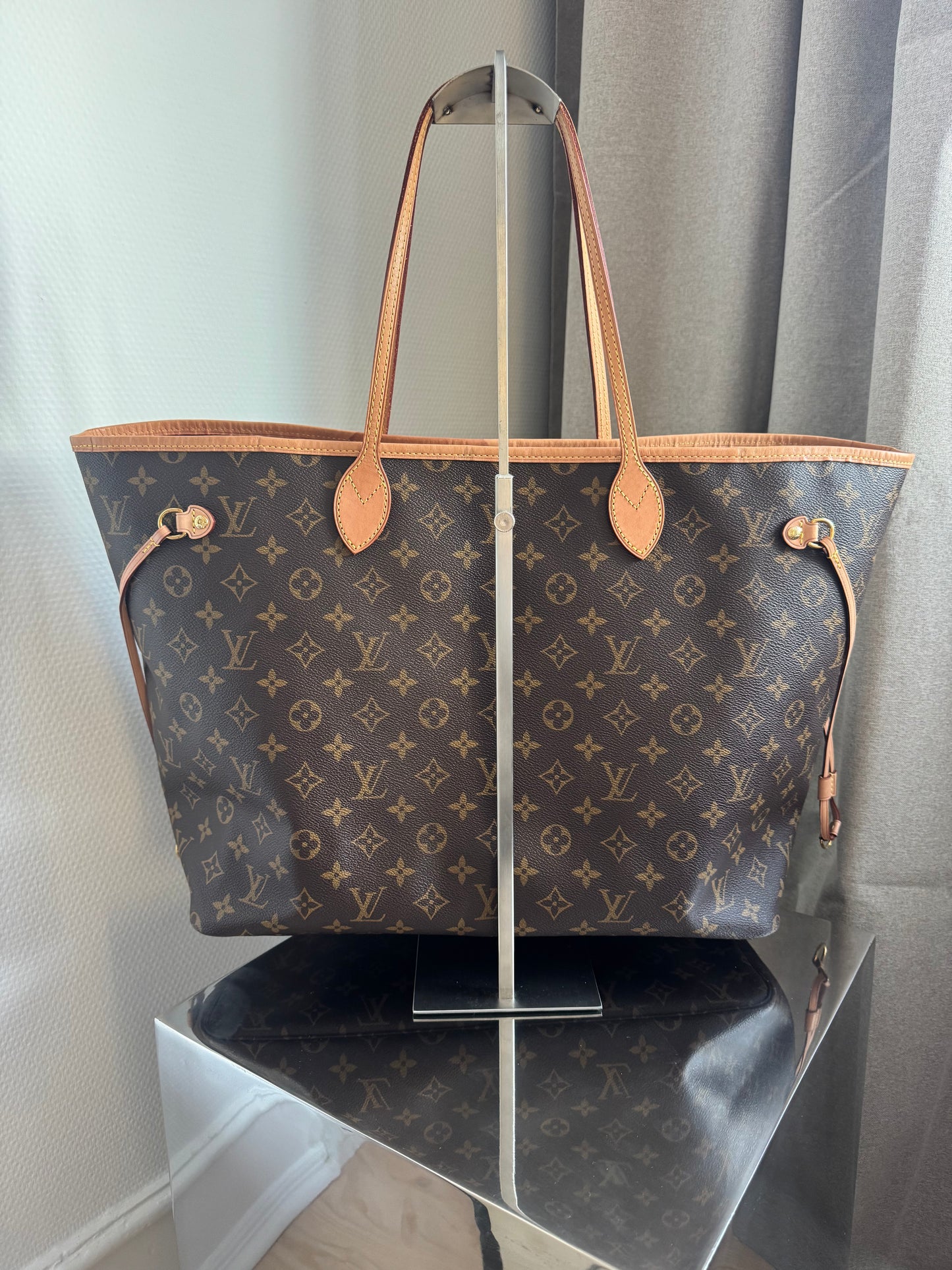 Louis Vuitton Neverfull GM – Monogram Canvas (Pink Interior)