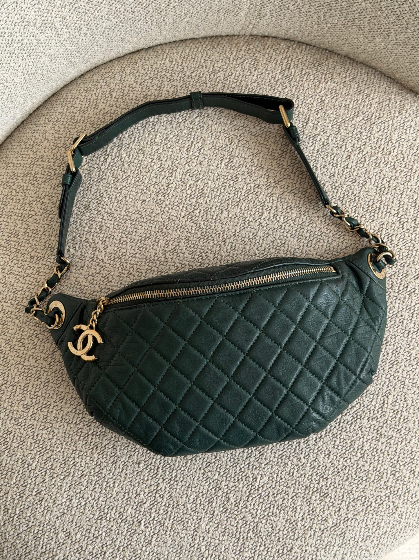 Chanel Quilted Banane Belt Bag – Dark Green