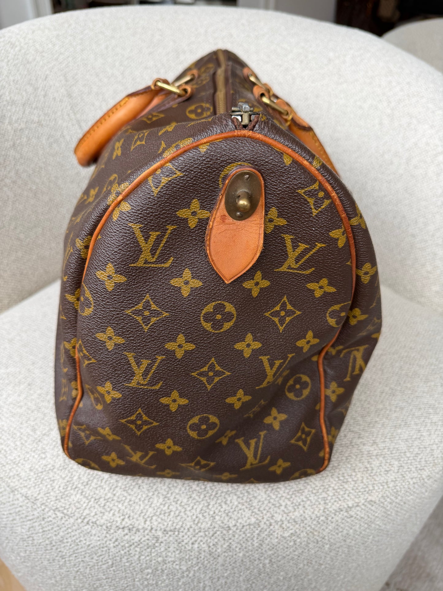Louis Vuitton Keepall 45 – Monogram Canvas