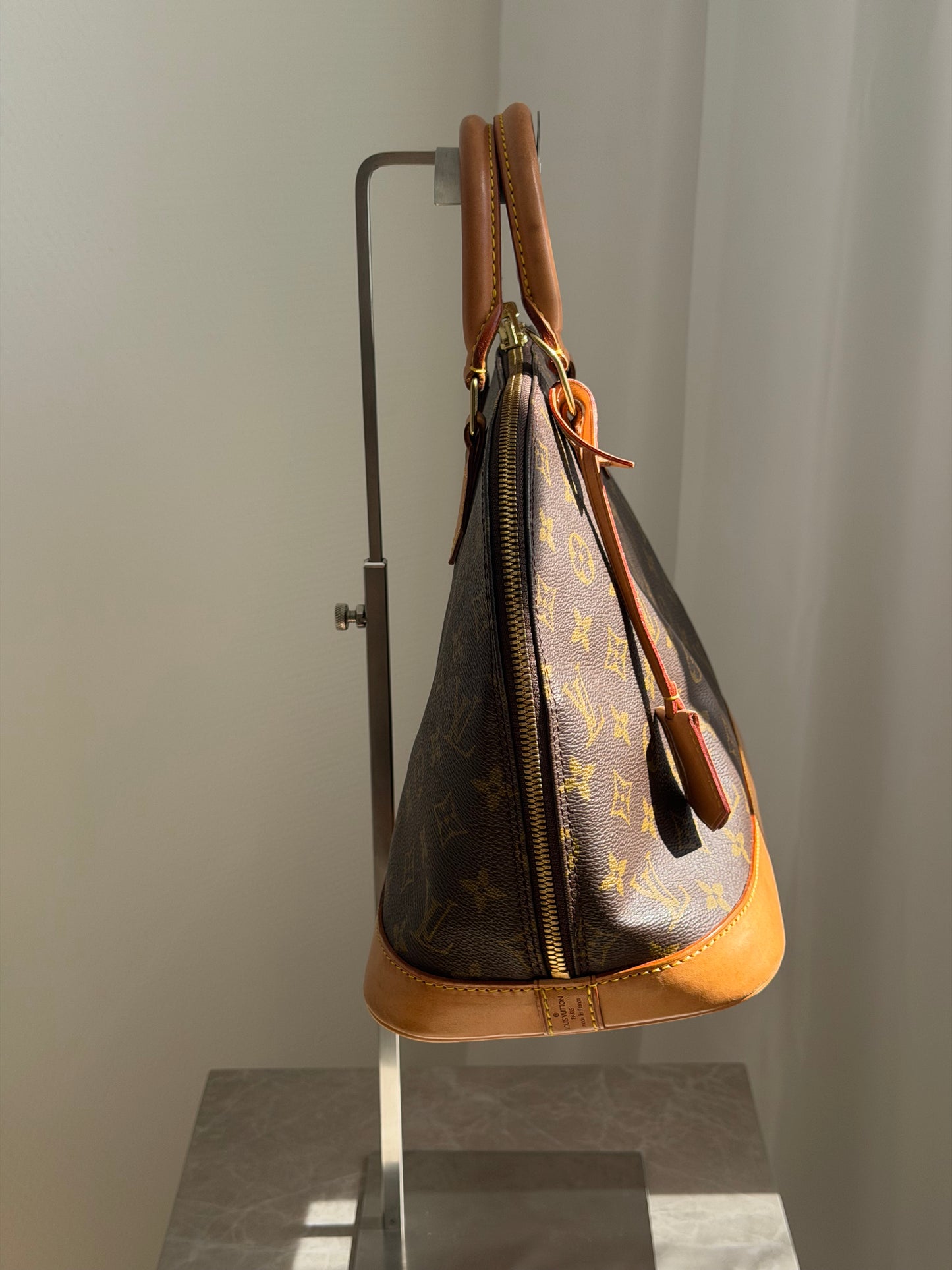 Louis Vuitton Alma PM – Monogram Canvas