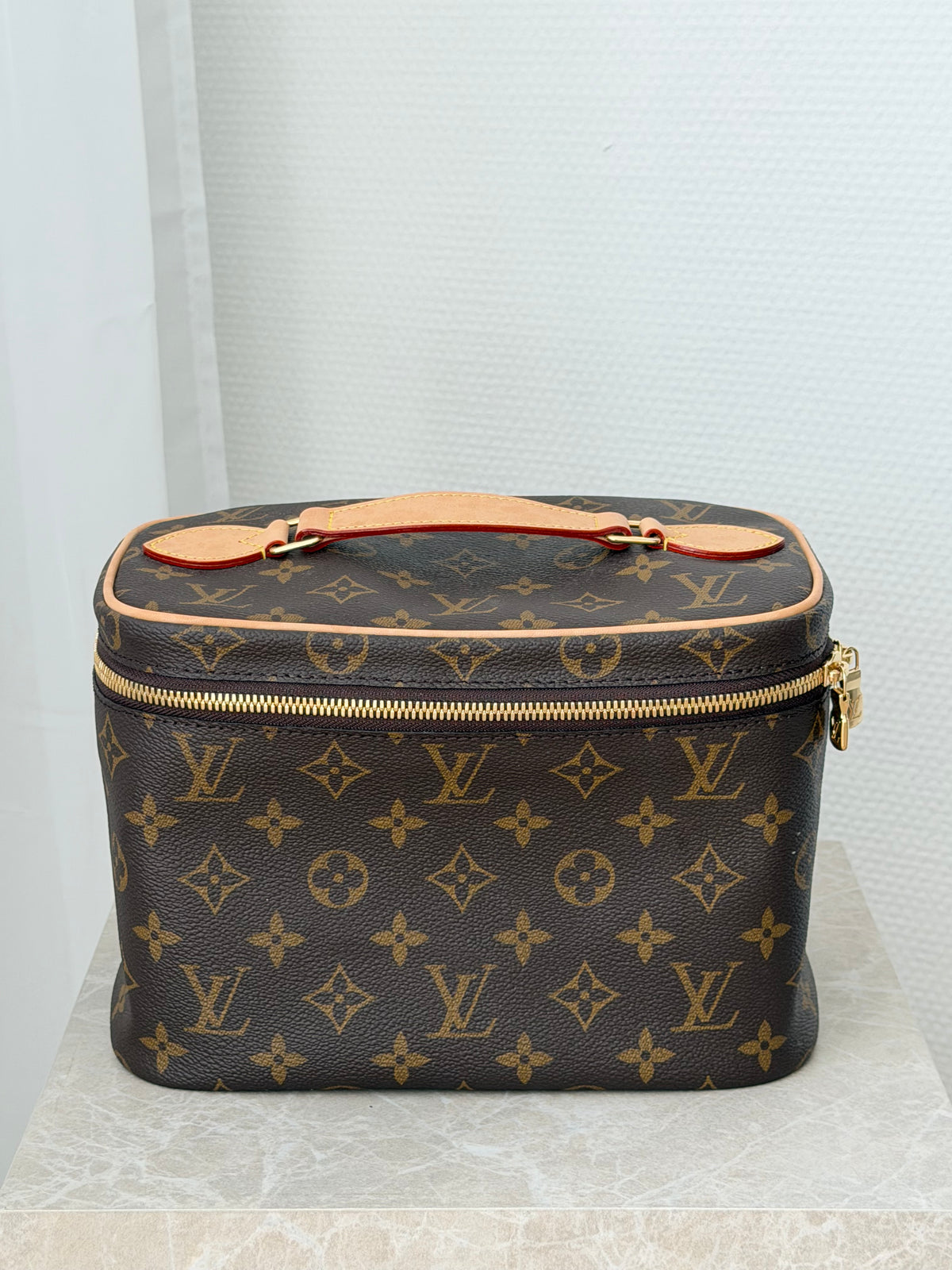 Louis Vuitton Nice Vanity Toilettaske