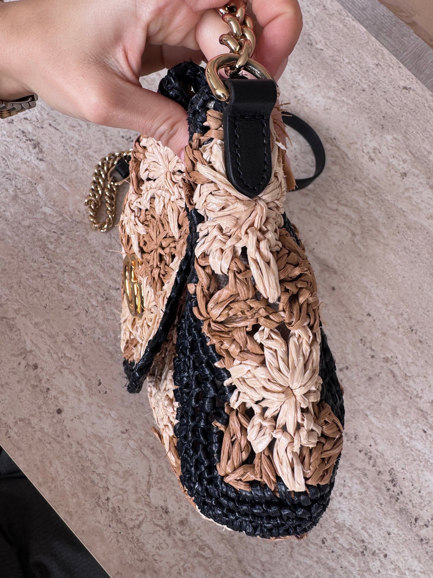 Gucci Raffia GG Marmont shoulder bag