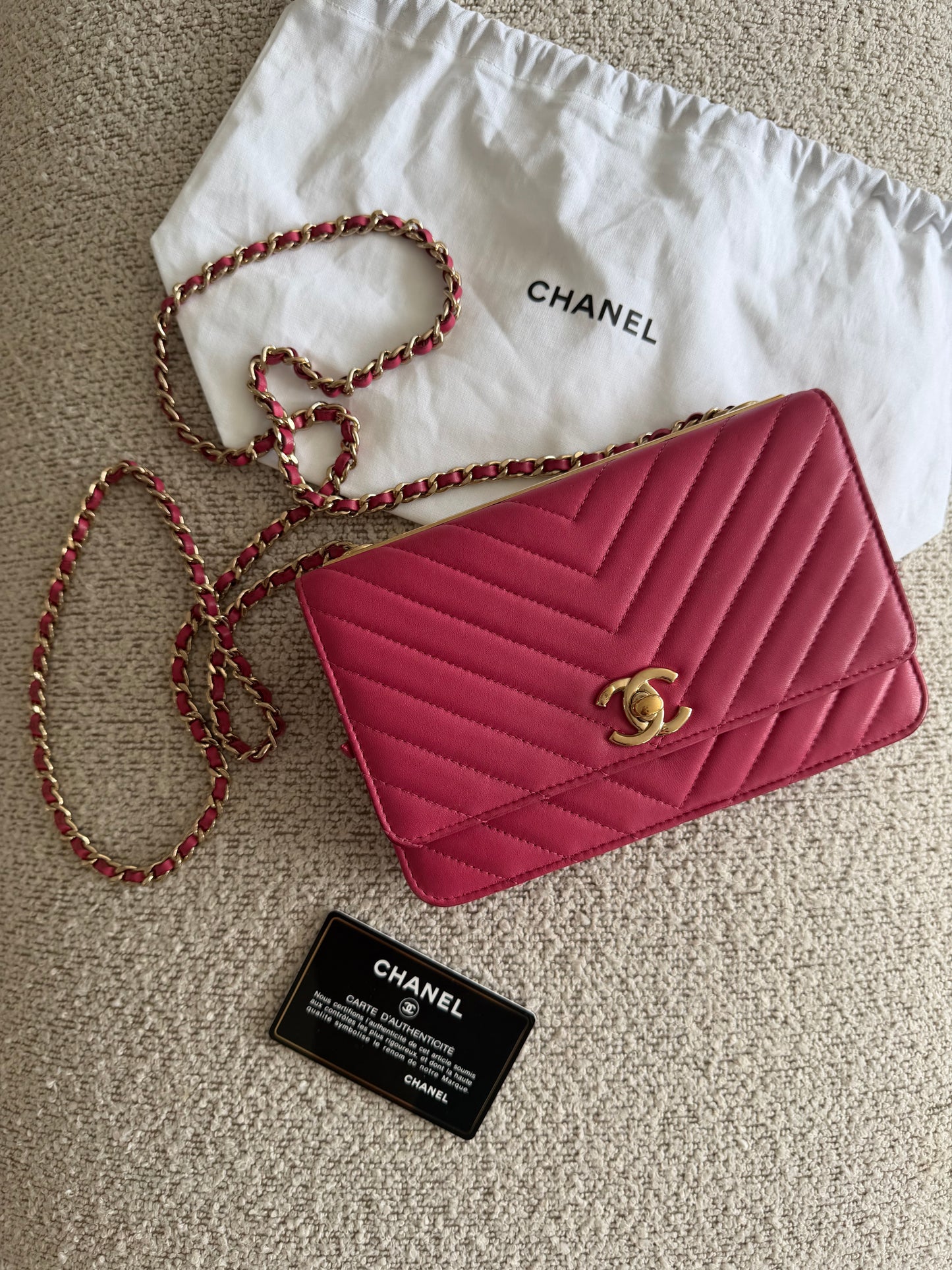 Chanel Trendy Chevron Wallet on Chain – Pink Lambskin