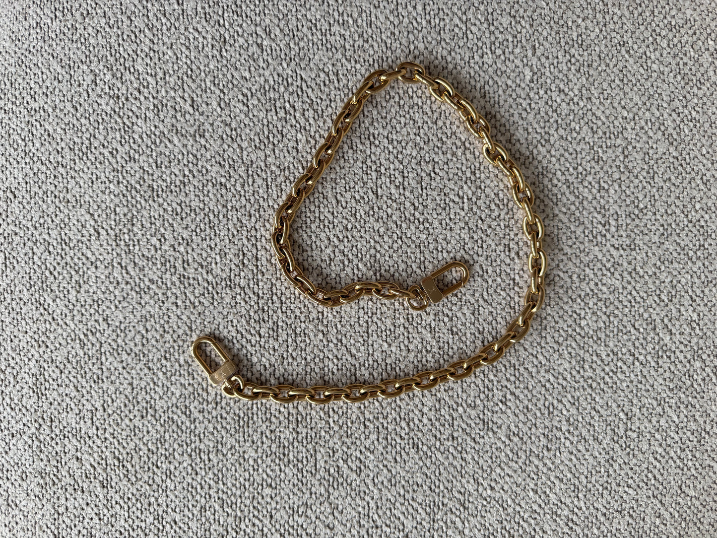 Louis Vuitton Gold Chain Strap 56 cm