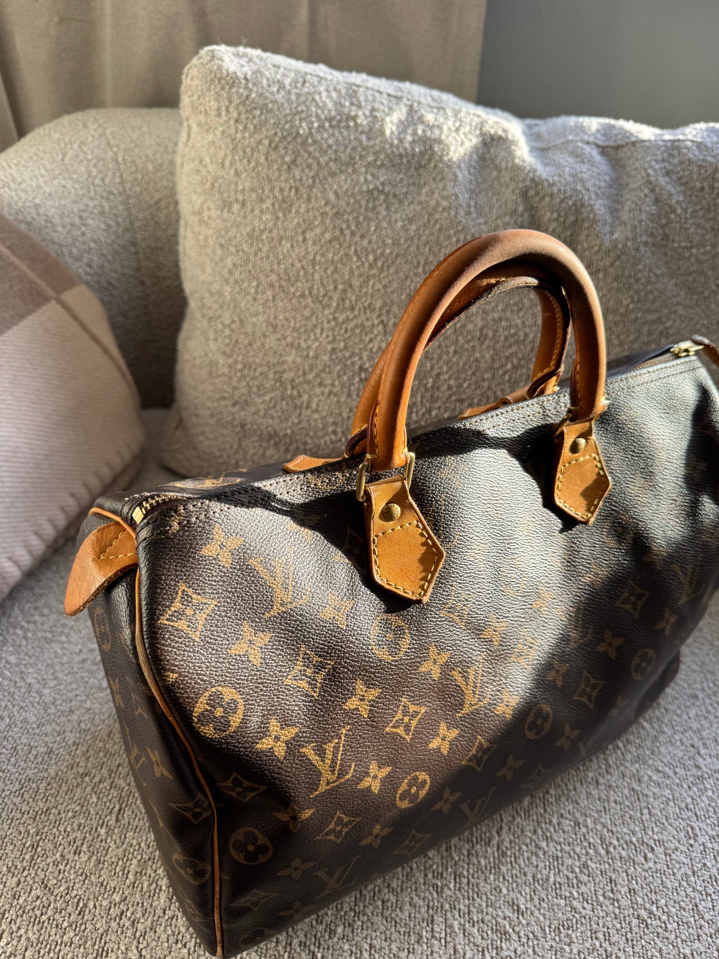 Louis Vuitton Speedy 35 monogram