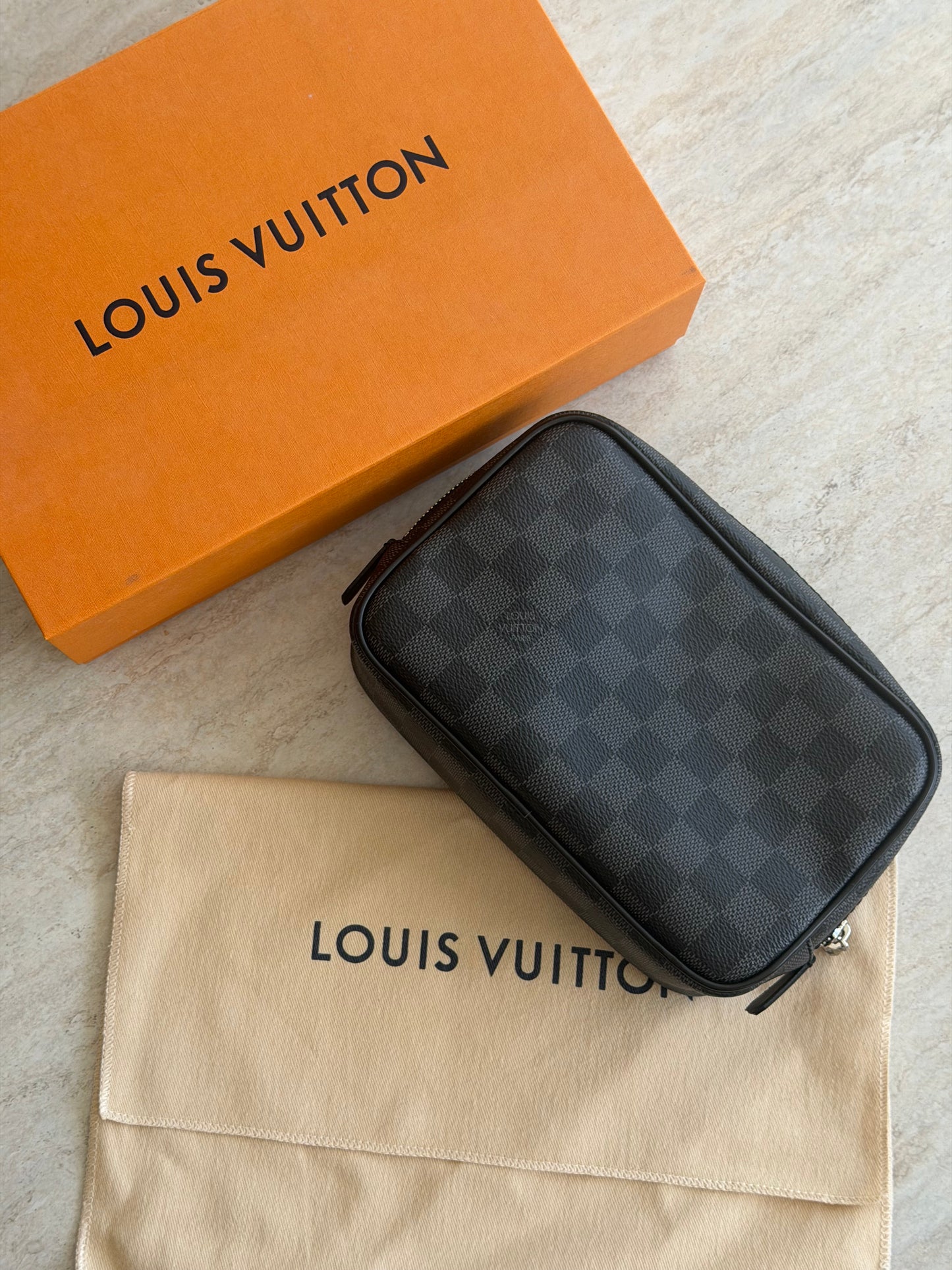 Louis Vuitton Atoll Toiletry – Damier Graphite