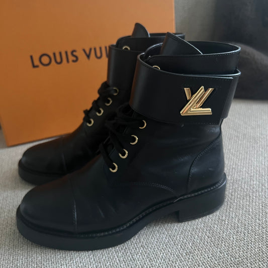 Louis Vuitton Wonderland Boots 36