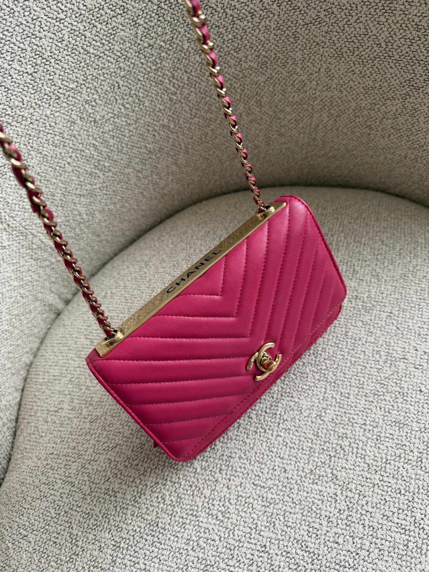 Chanel Trendy Chevron Wallet on Chain – Pink Lambskin