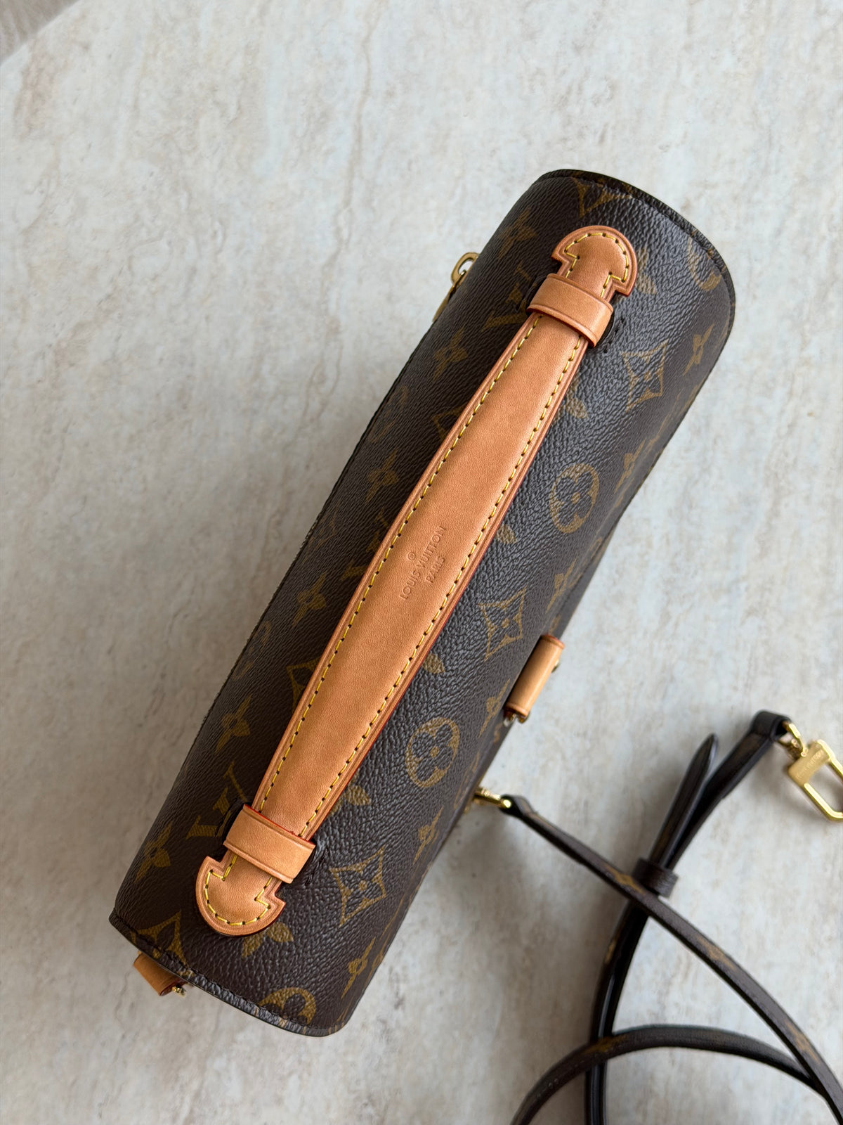 Louis Vuitton Pochette Métis Monogram