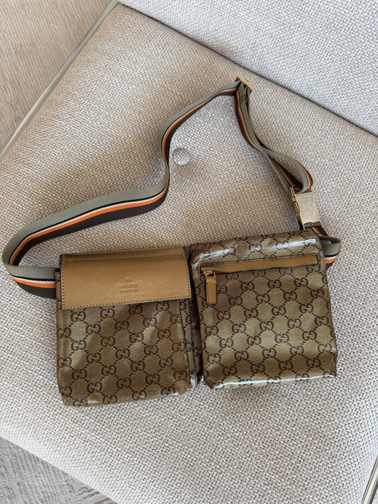 Gucci GG Coated Canvas Bum Bag – guld