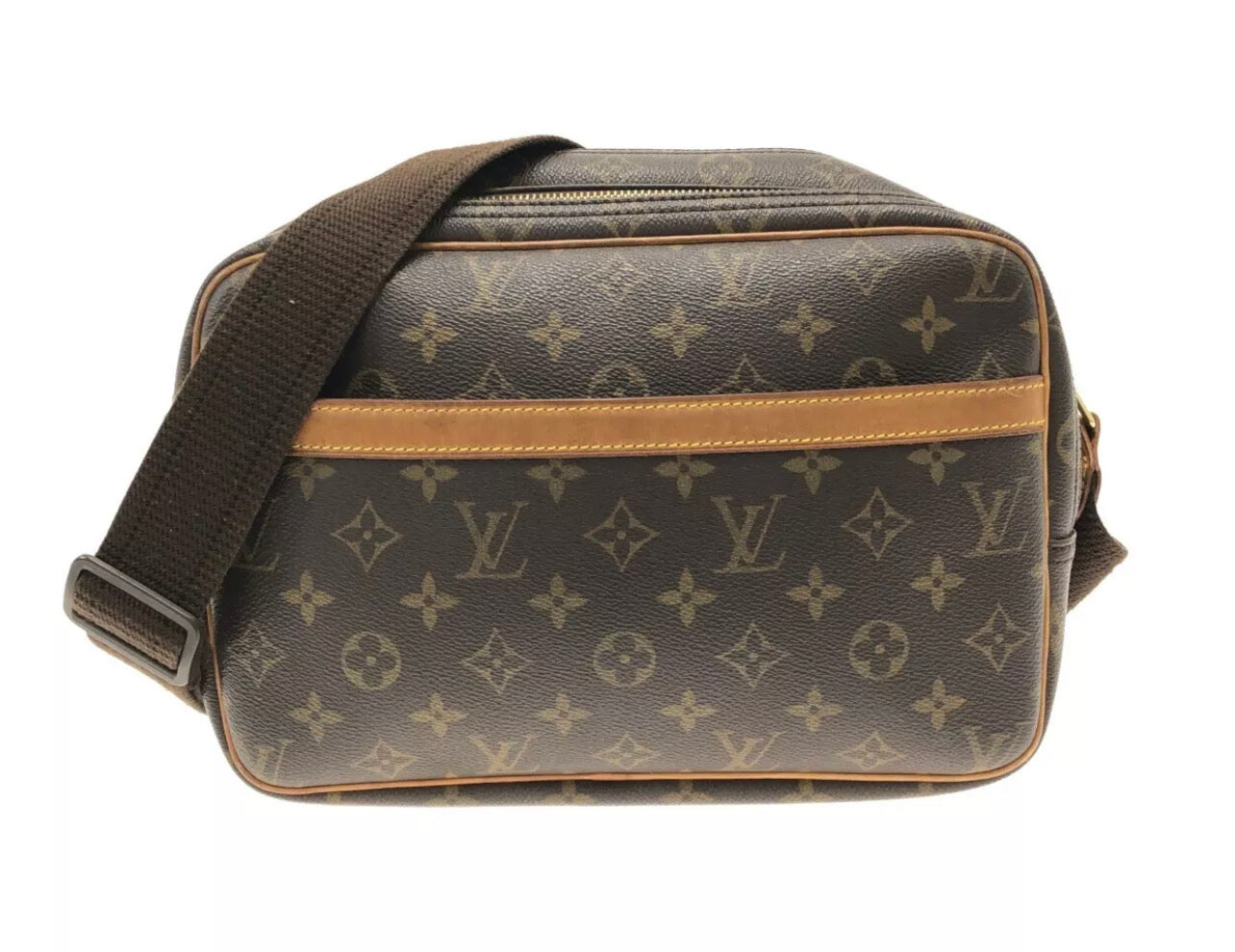 Louis Vuitton PM reporter