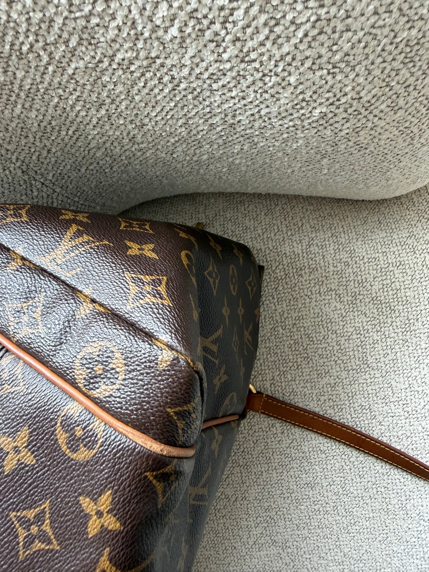 Louis Vuitton Totally MM – Monogram Canvas
