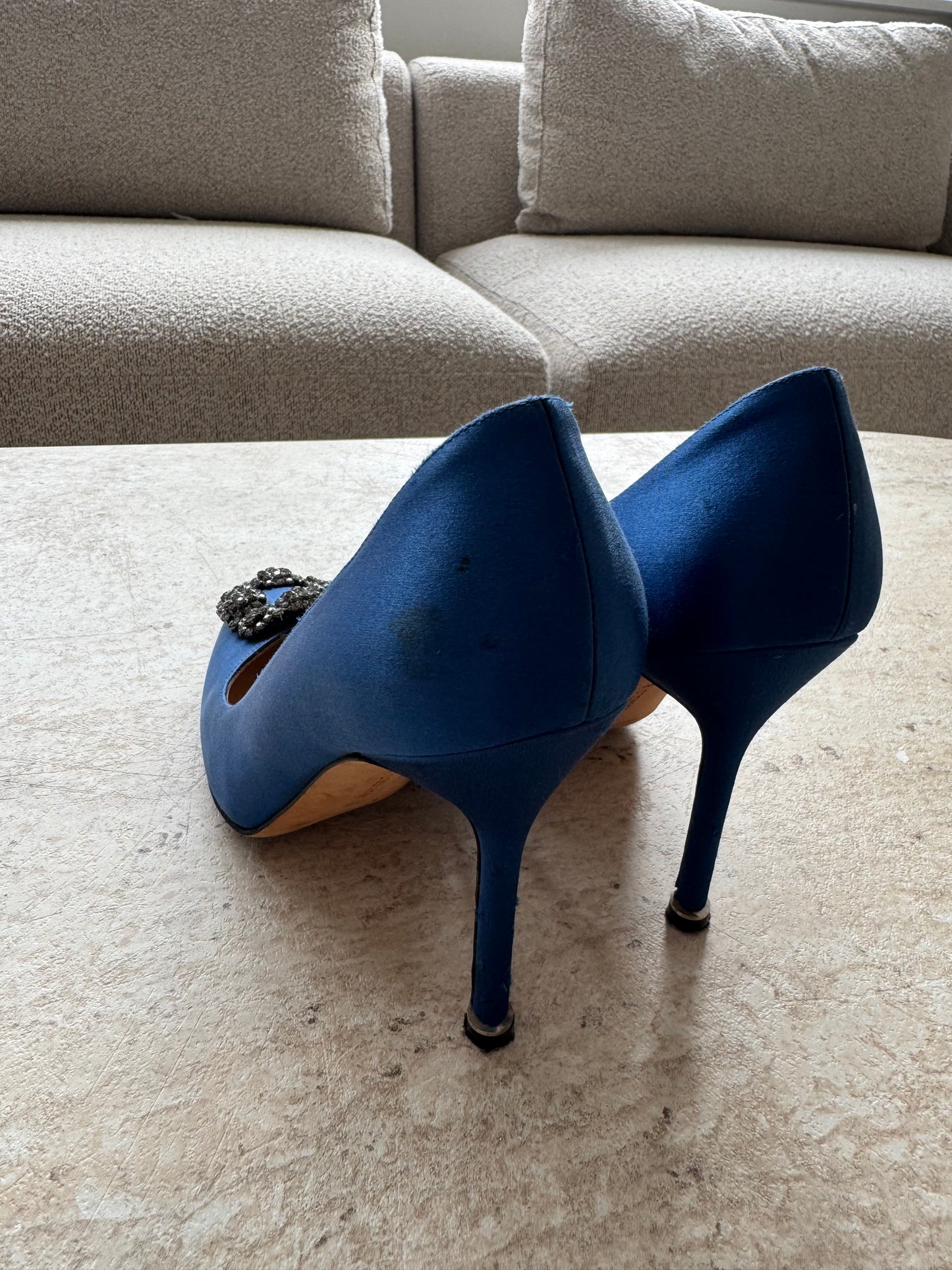 Manolo Blahnik Blå Satin Pumps