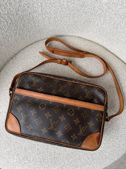 Louis Vuitton Trocadéro 24 – Monogram Canvas