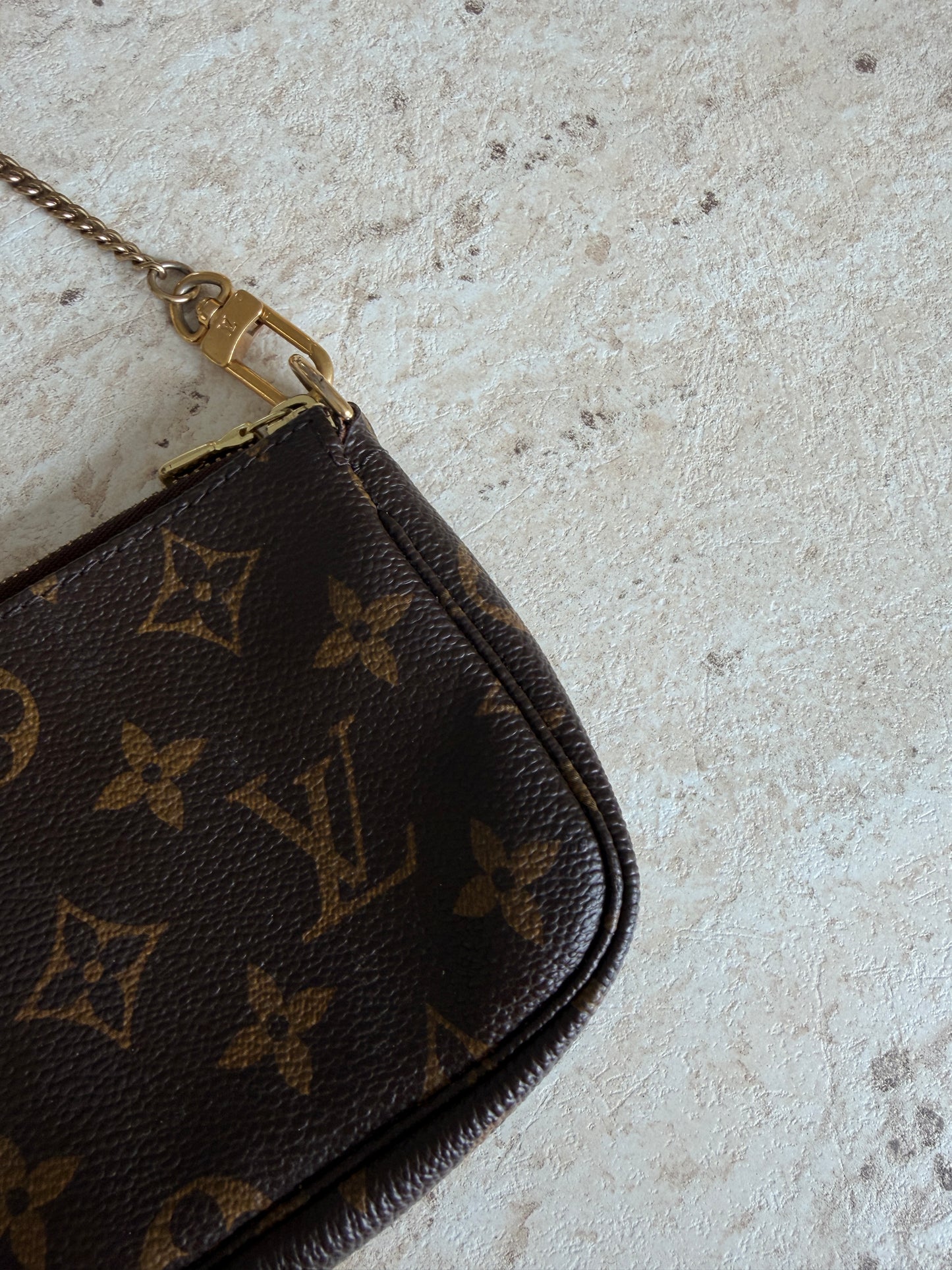 Louis Vuitton Mini Pochette