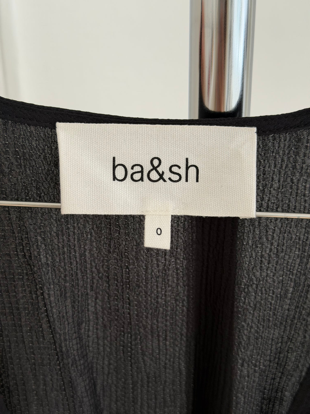 ba&sh Kane sort maxi-kjole med cut-outs