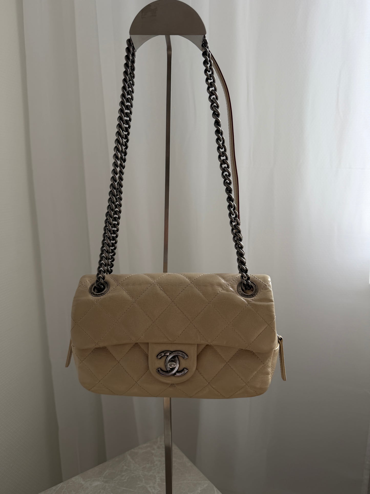 Chanel Quilted Flap Bag – Beige Lambskin