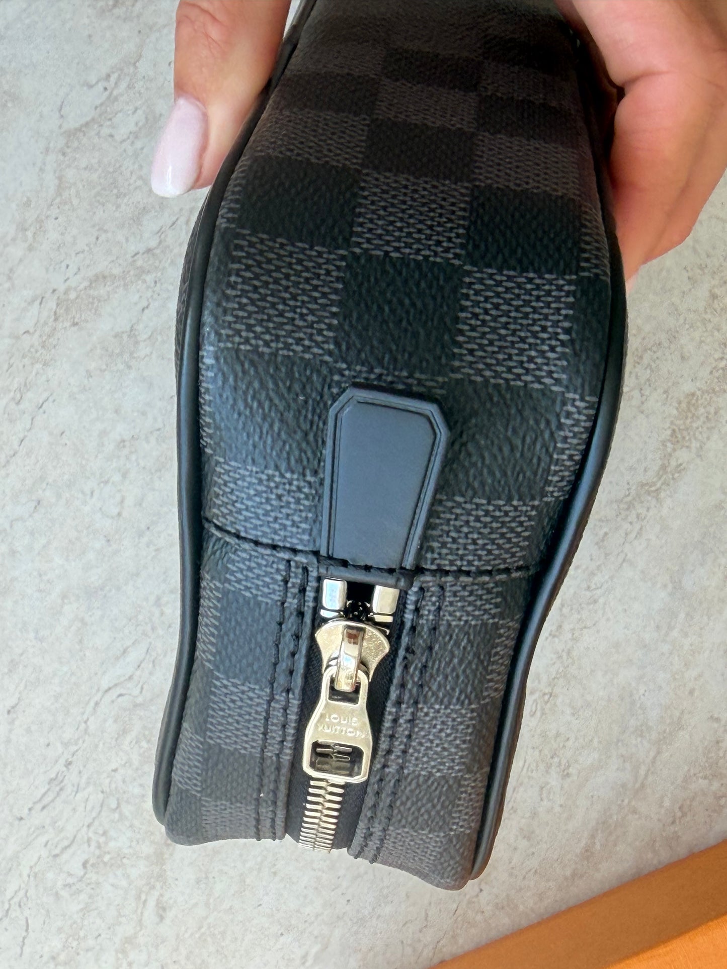 Louis Vuitton Atoll Toiletry – Damier Graphite