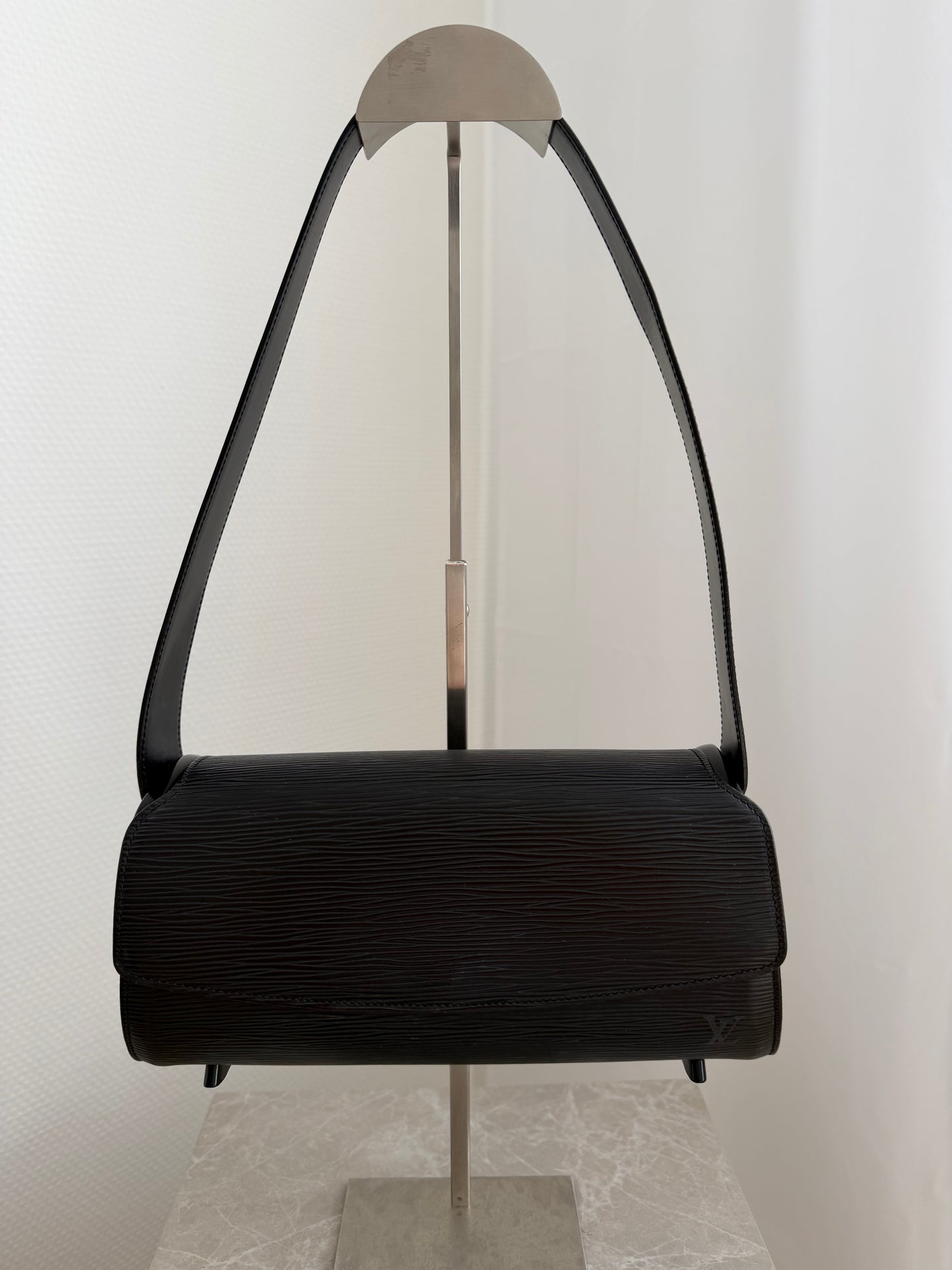 Louis Vuitton Épi Nocturne PM