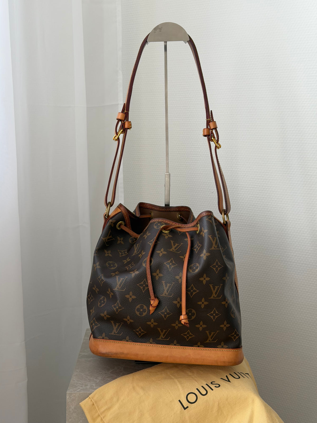 Louis Vuitton Petit Noé – Monogram
