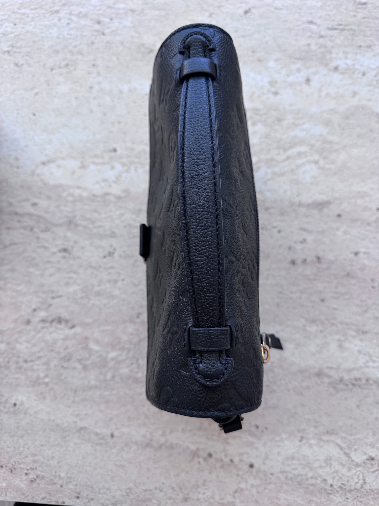 Louis Vuitton Black Metis