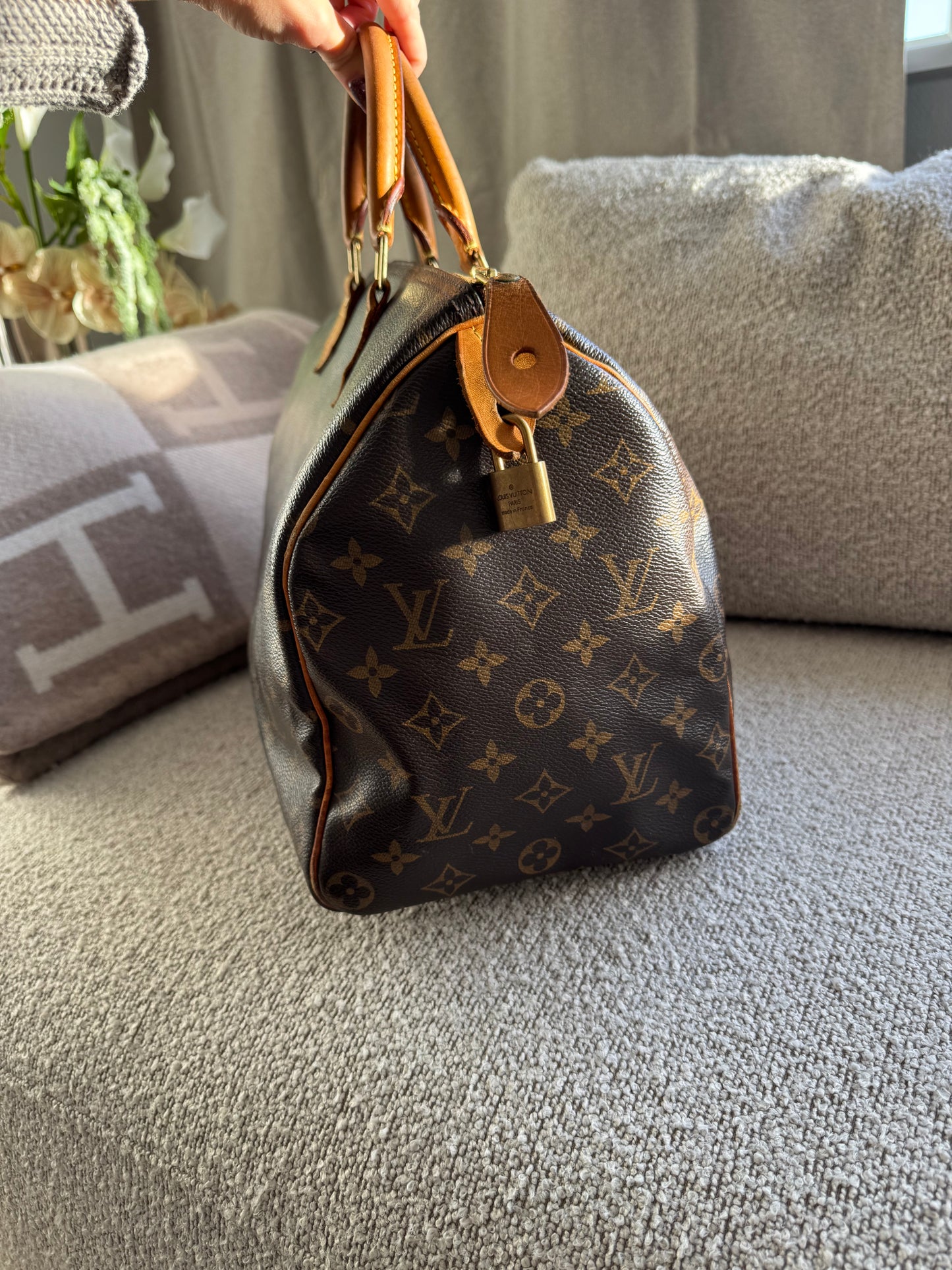 Louis Vuitton Speedy 35 monogram