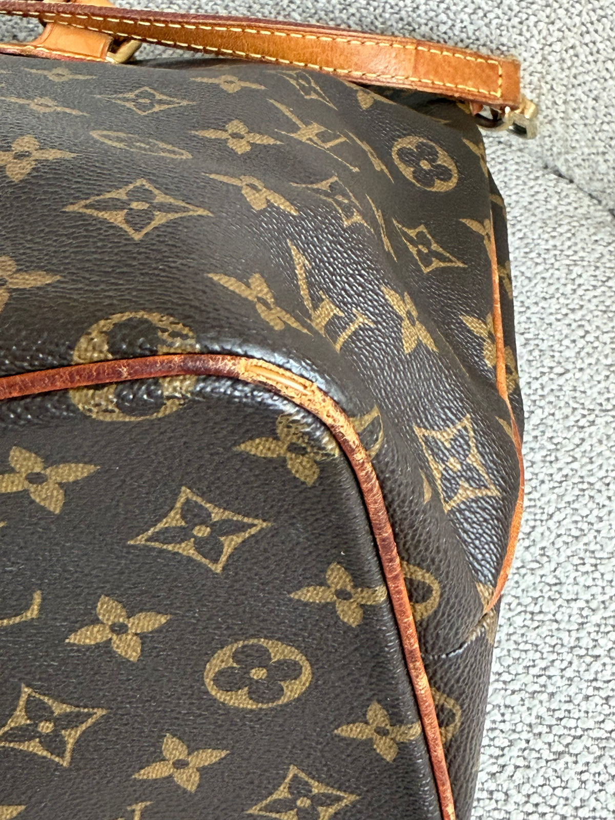 Louis Vuitton Palermo PM – Monogram