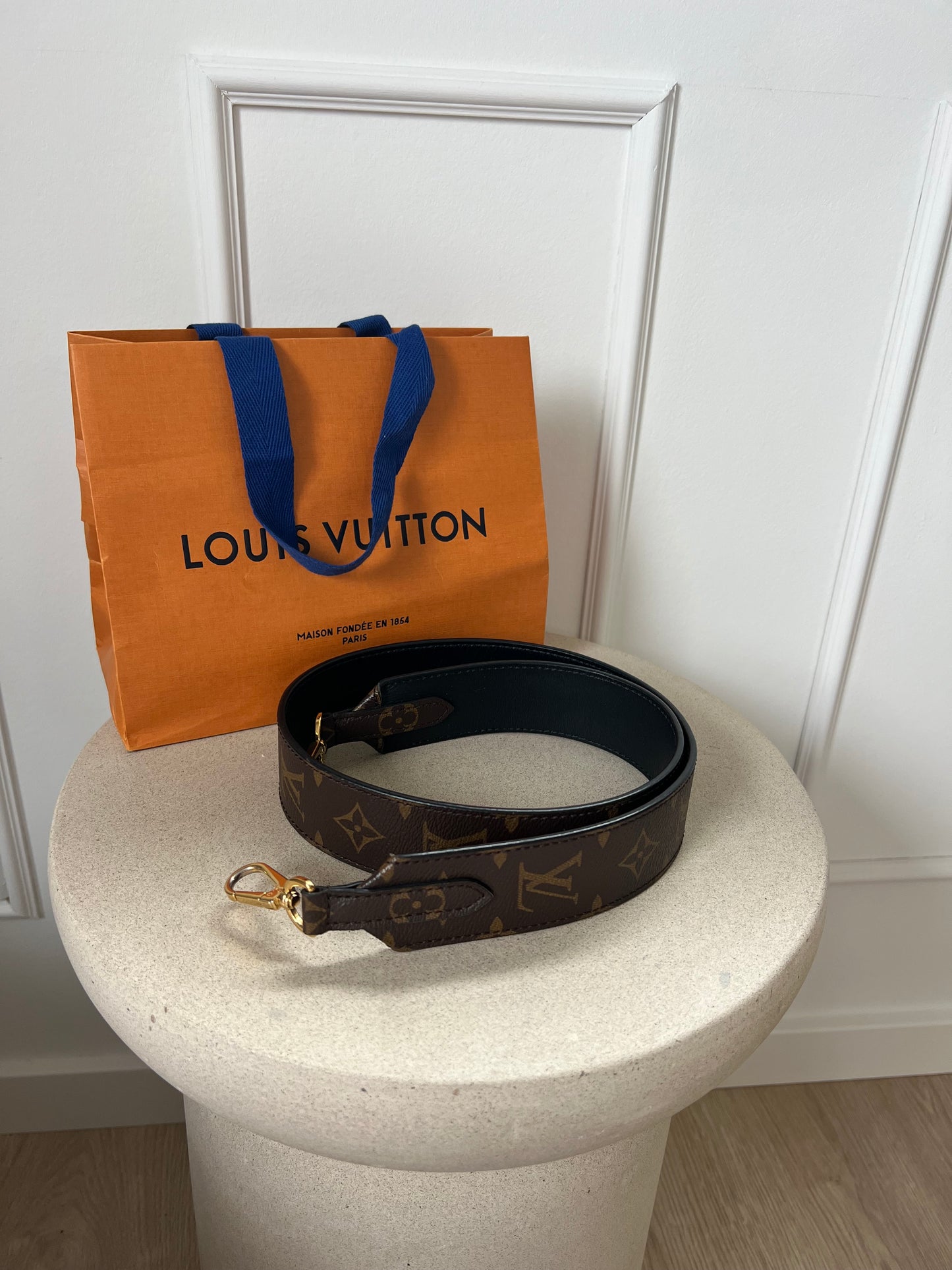 Louis Vuitton Bandoulière Monogram Strap