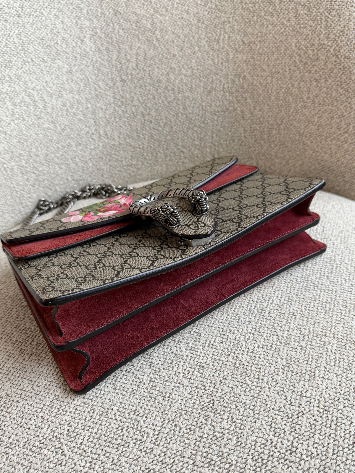 Gucci Dionysus Blooms – GG Supreme / Red
