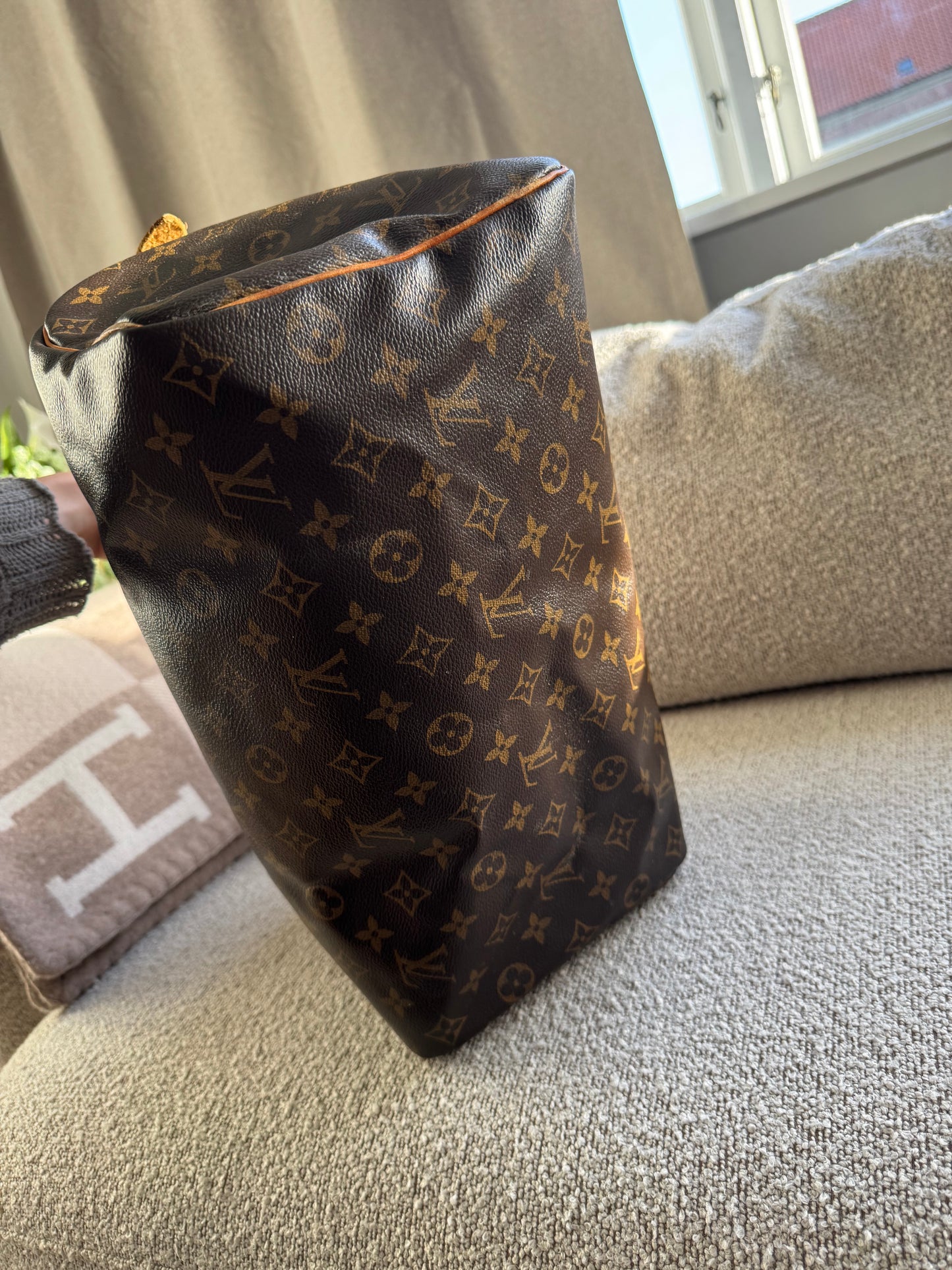 Louis Vuitton Speedy 35 monogram