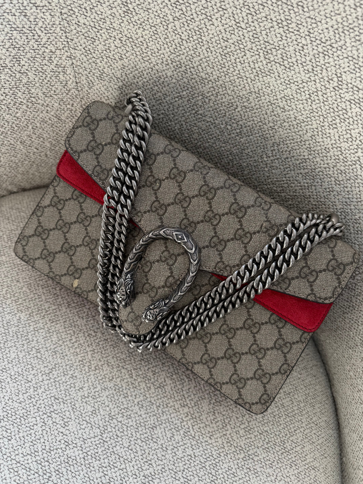 Gucci Dionysus Medium – GG Supreme
