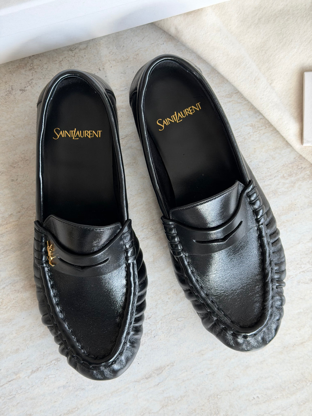 Saint Laurent Le Loafer Cassandre – Black / Gold