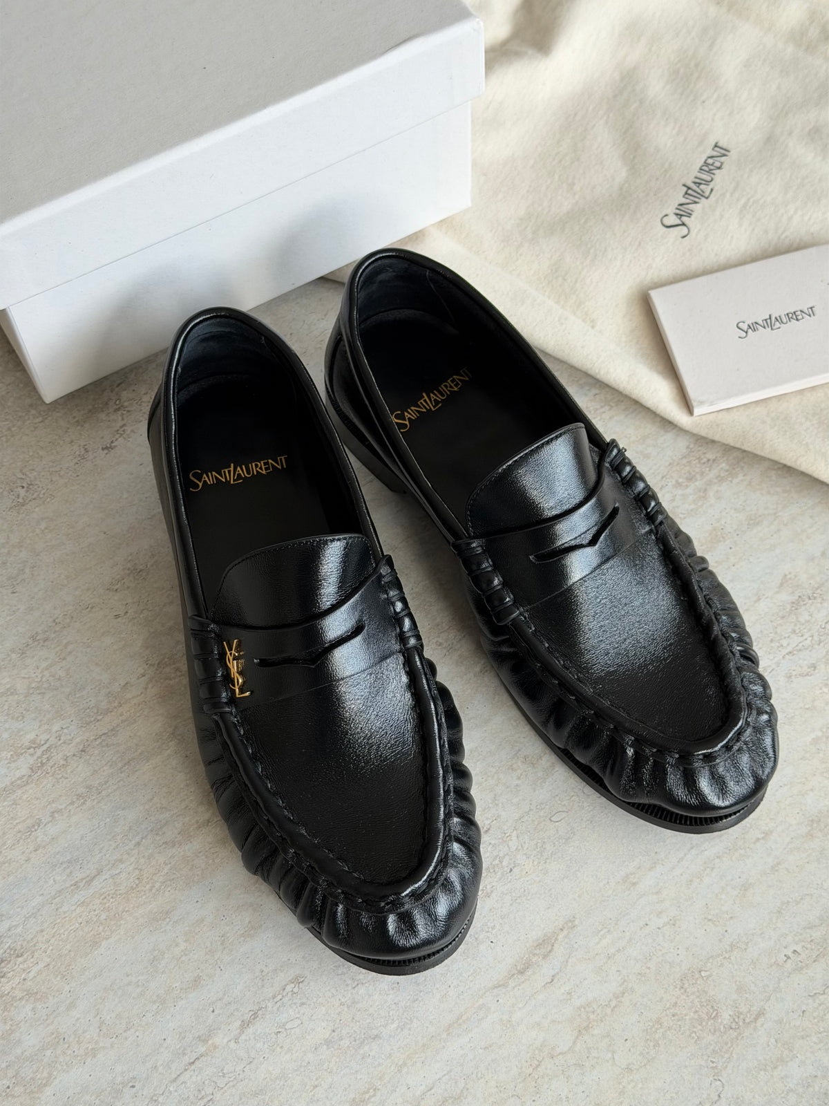 Saint Laurent Le Loafer Cassandre – Black / Gold