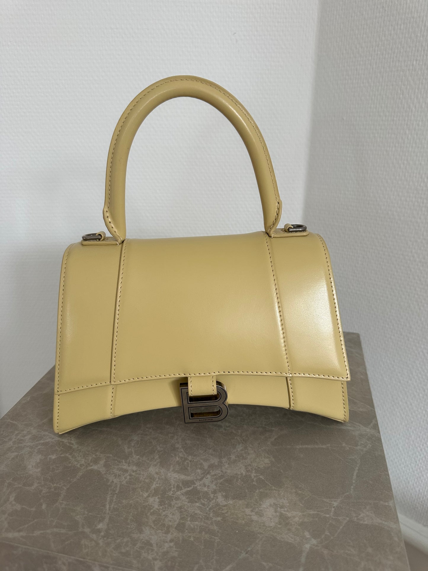 Balenciaga Hourglass bag - Butter Yellow