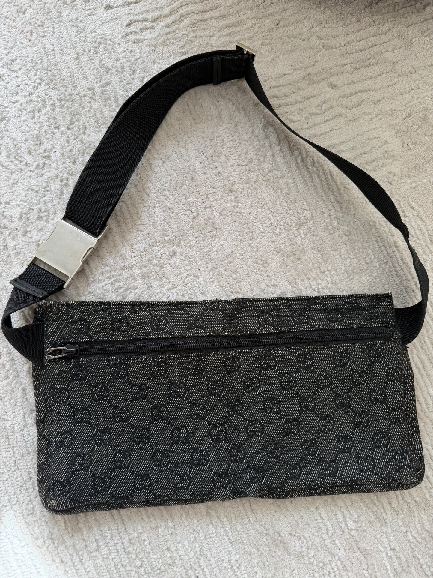 Gucci GG Supreme Belt Bag