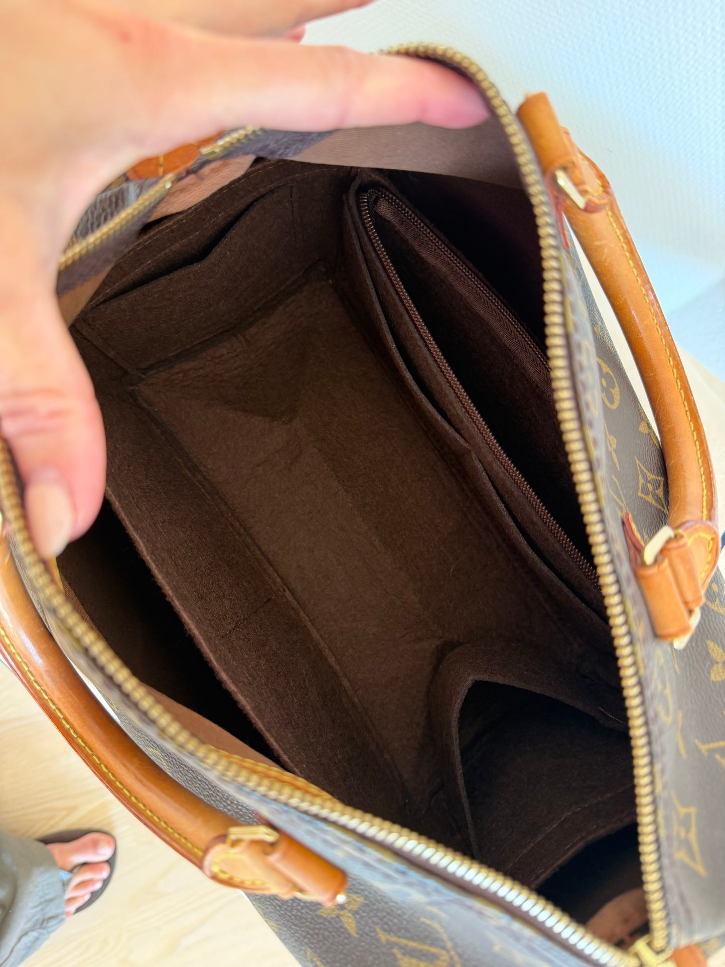 Louis Vuitton Speedy Monogram 30