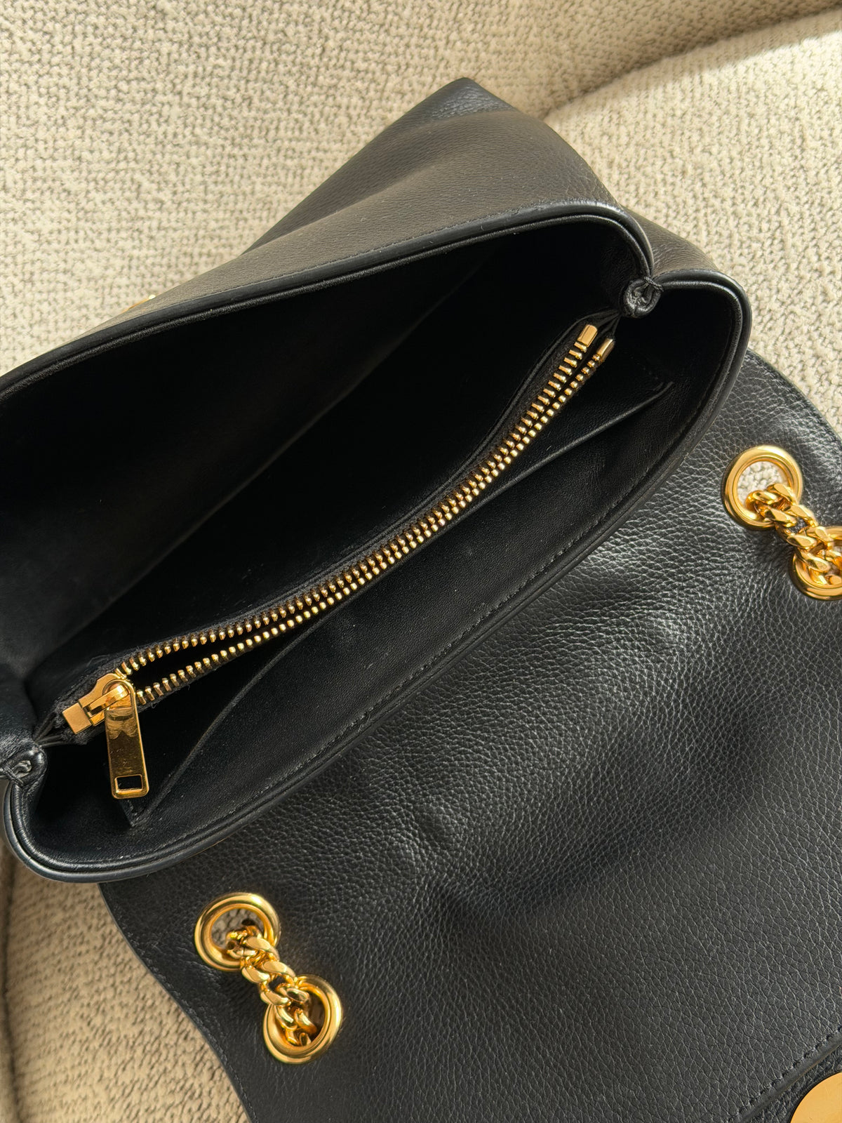 Celine Triomphe College – Black