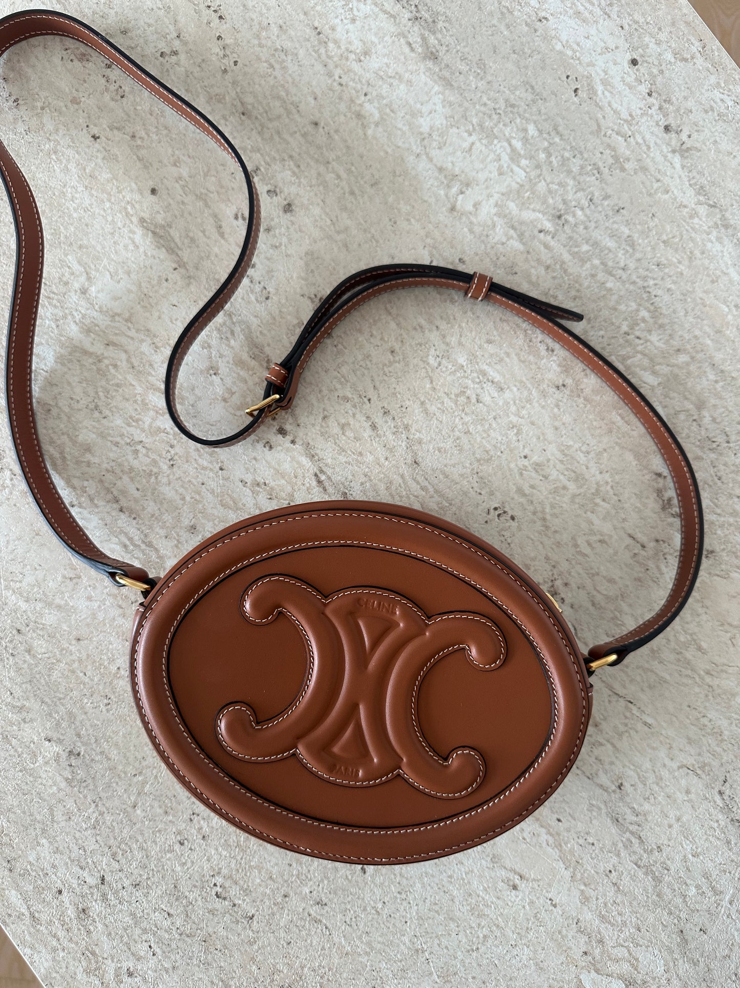 Celine Triomphe Oval bag - Tan