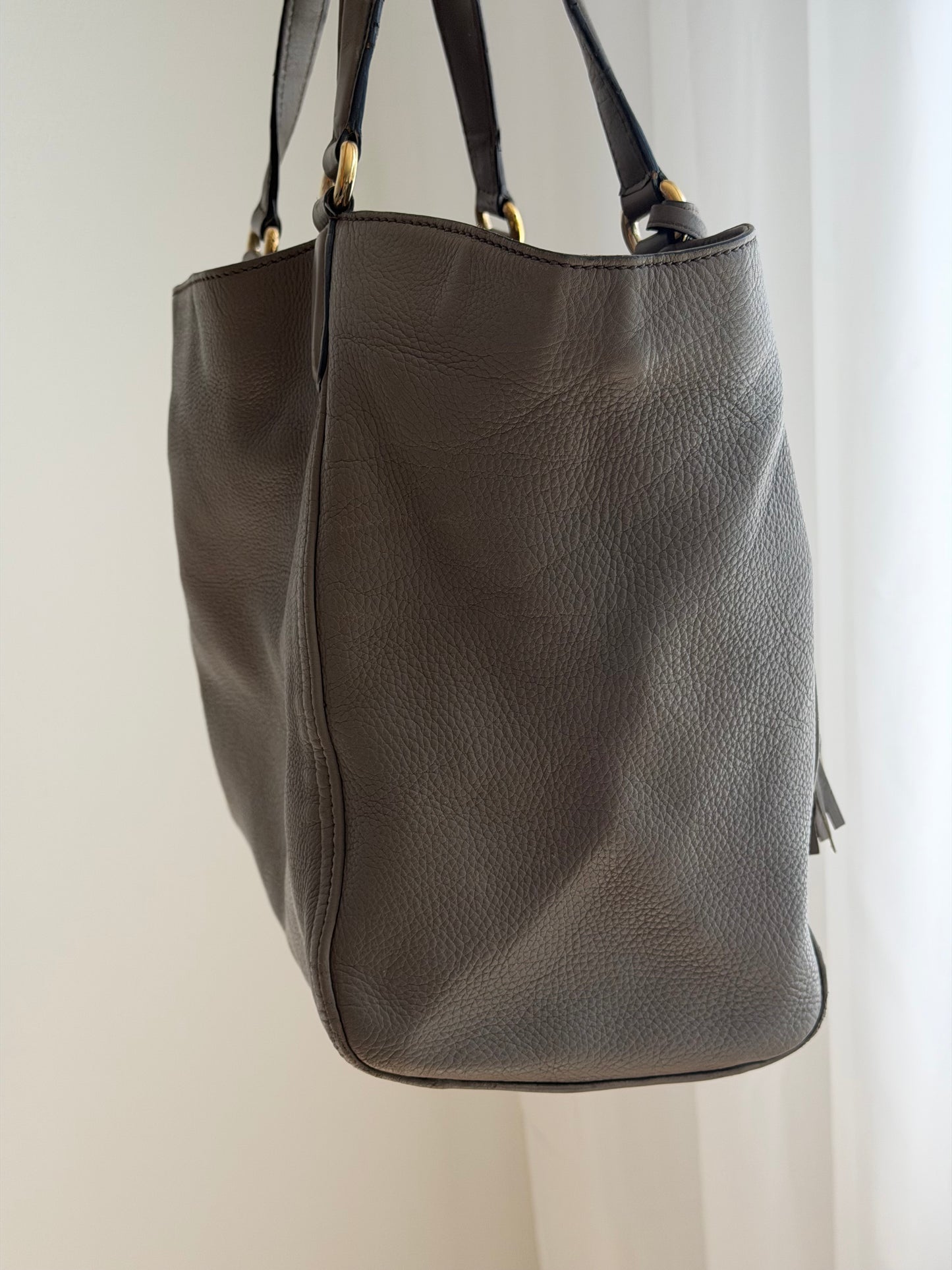 Gucci Soho Leather Taupe Tote