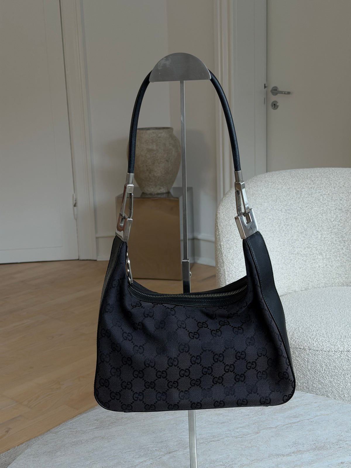 Gucci Vintage GG Canvas Shoulder Bag – Black