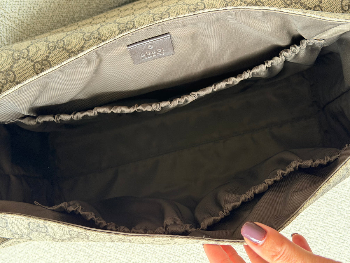 Gucci GG Supreme Diaperbag