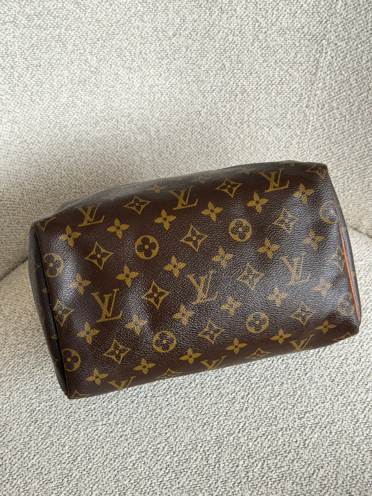 Louis Vuitton Speedy 25 – Monogram Canvas