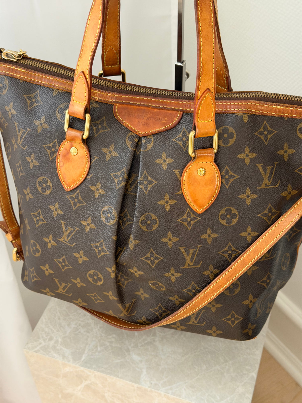 Louis Vuitton Palermo PM – Monogram