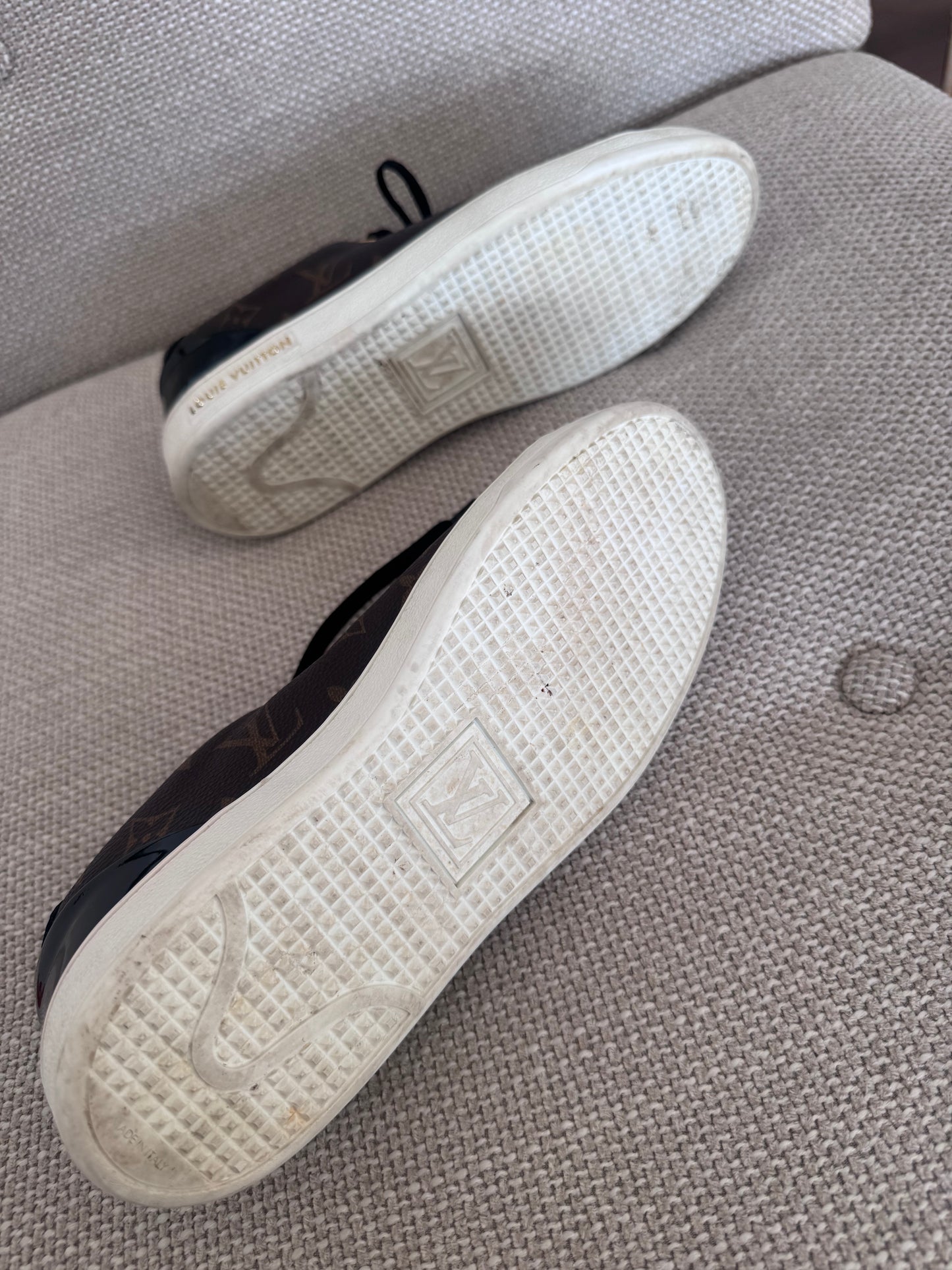Louis Vuitton sneakers monogram canvas – 37,5