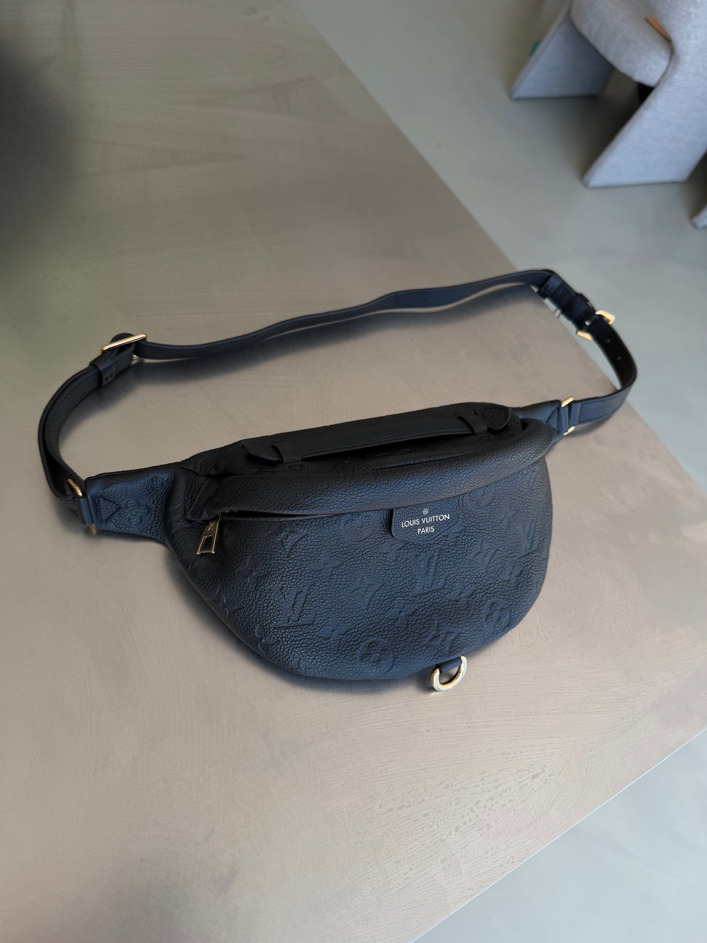 Louis Vuitton bumbag – Black Monogram Empreinte