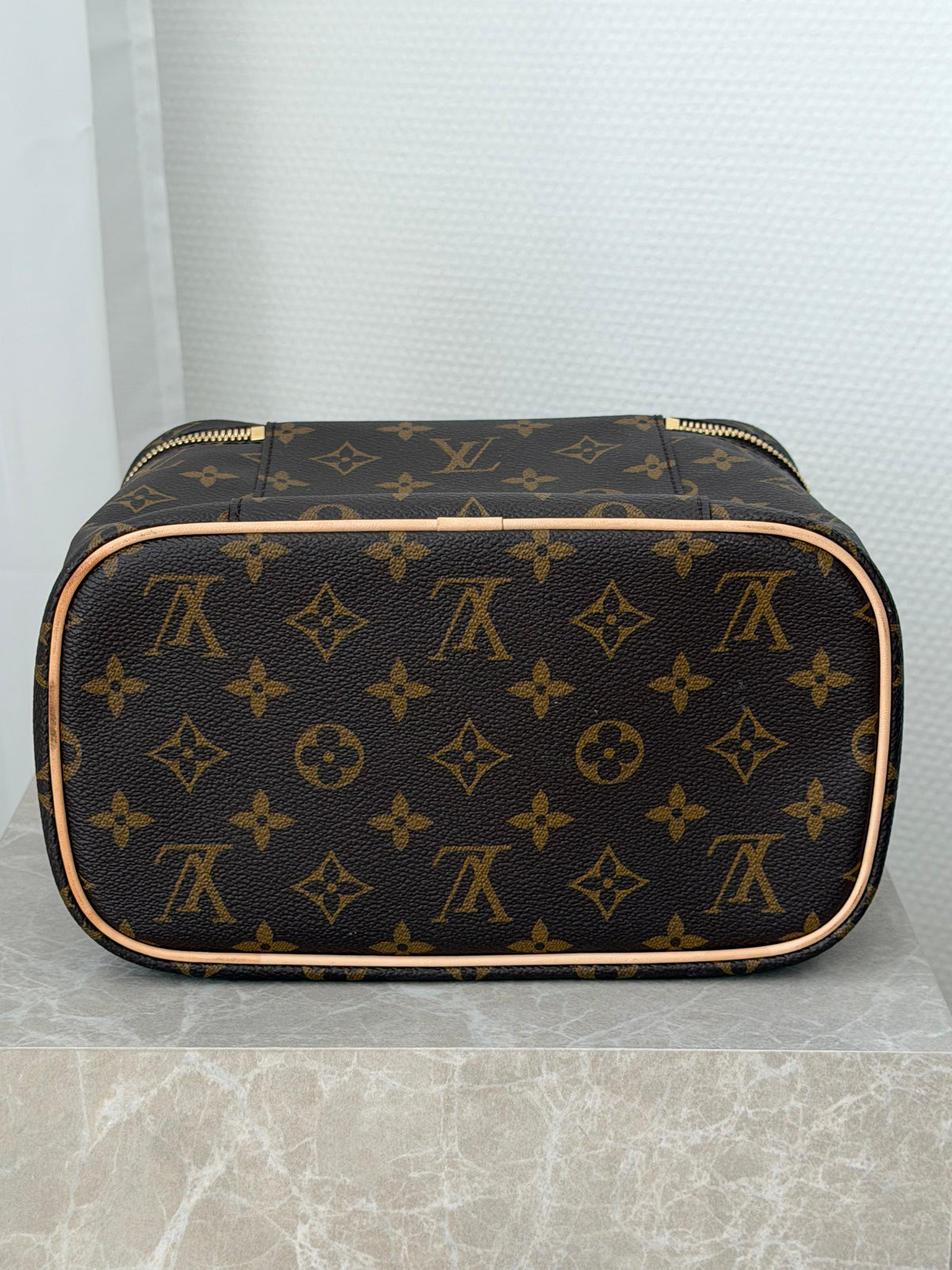 Louis Vuitton Nice Vanity Toilettaske