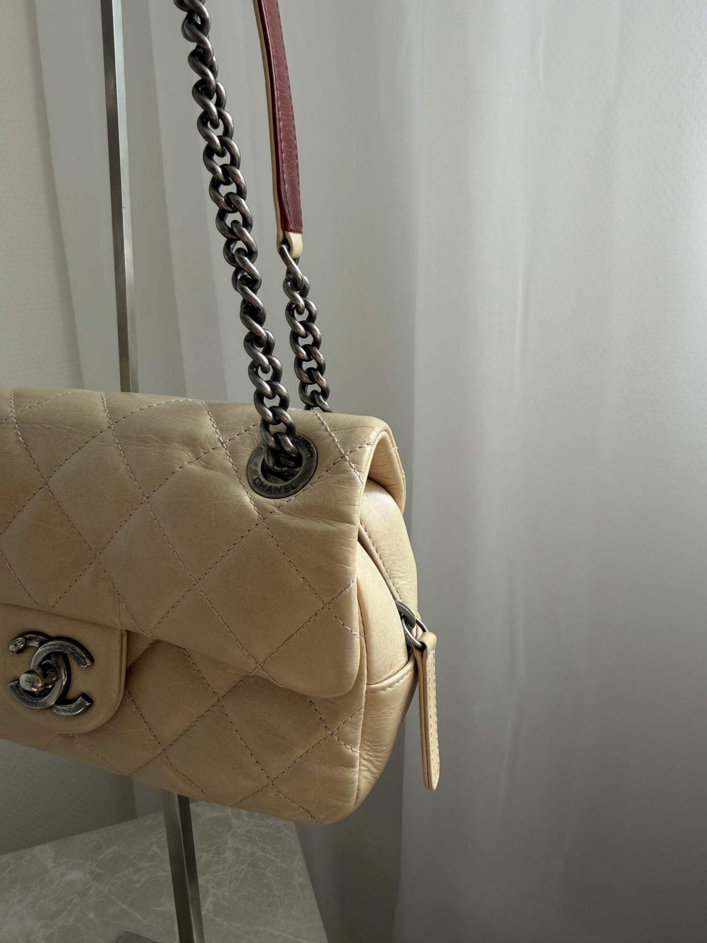 Chanel Quilted Flap Bag – Beige Lambskin