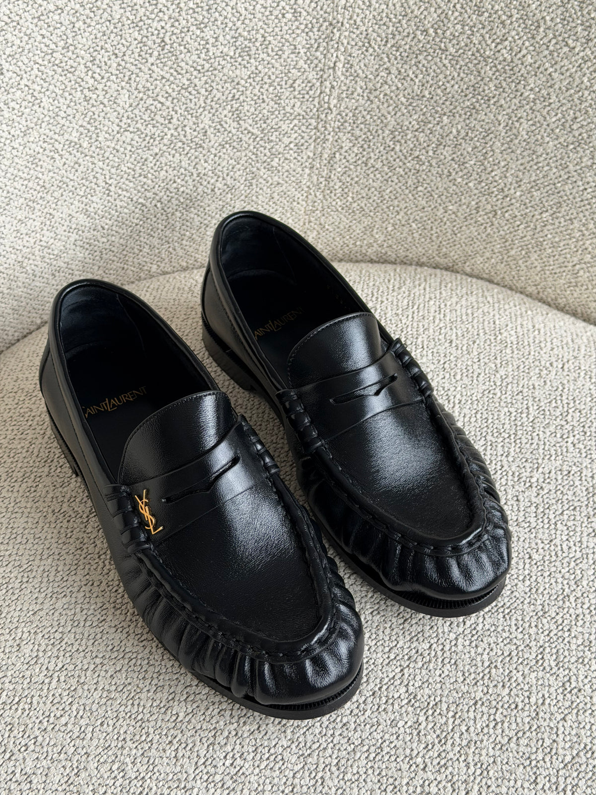 Saint Laurent Le Loafer Cassandre – Black / Gold