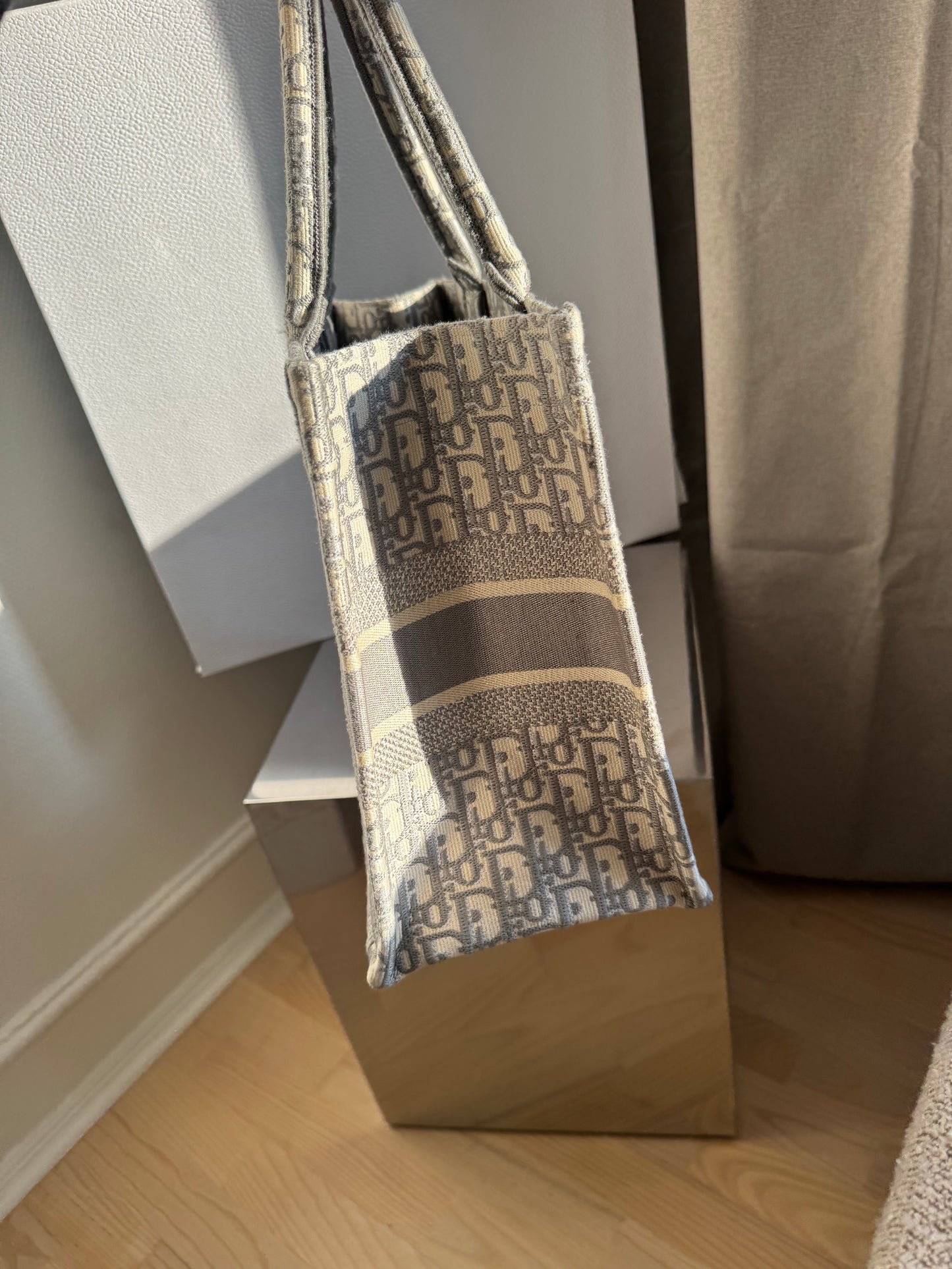 Dior Book Tote grey white