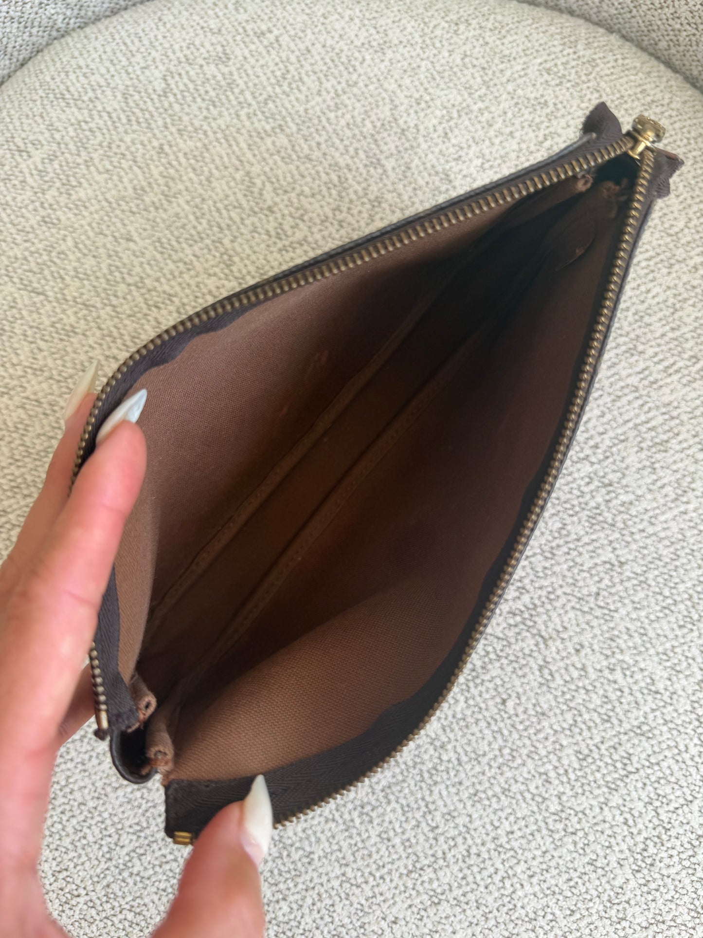 Louis Vuitton Pochette Accessoires – Monogram Canvas